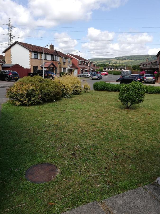 Little Cosy Cwtsh 호텔 Pontyclun 외부 사진